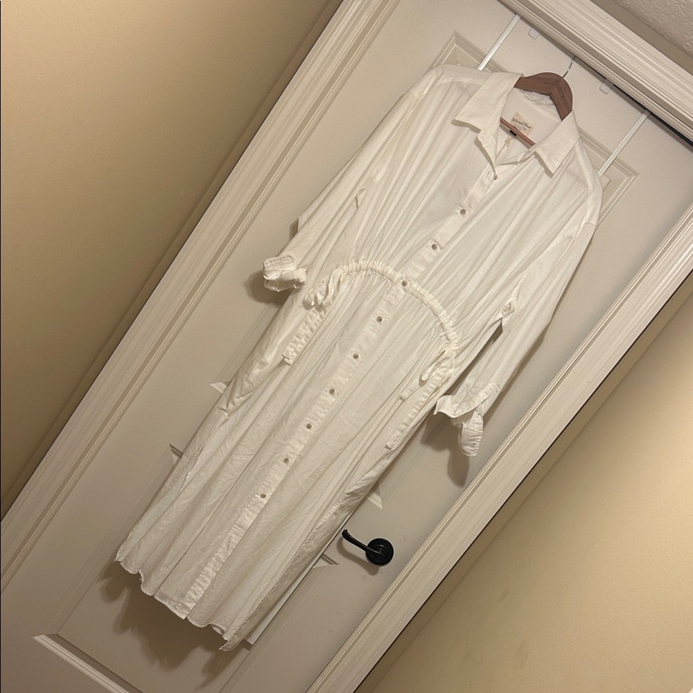 Universal Thread White Maxi Dress